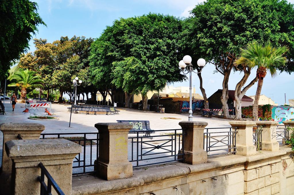 Suite Via Sulis 61 Cagliari Eksteriør billede